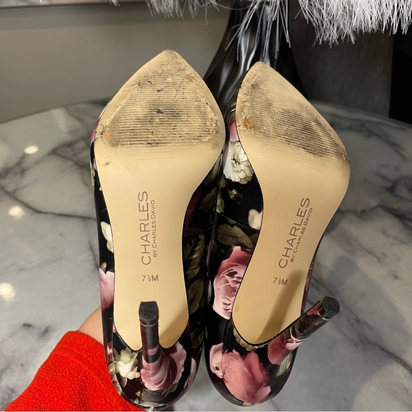 Charles by Charles David Floral Stiletto Pumps 7.5 - Picture 6 of 10